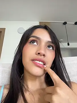 Mia-villalobos 现场XXX聊天