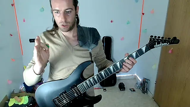 Chatroom XXX en direct de hei_69
