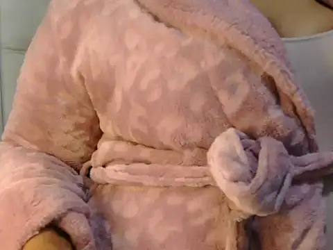 Cuddle_Zee 网络视讯表演