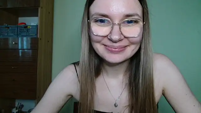 LooveELLYx Live XXX Chat