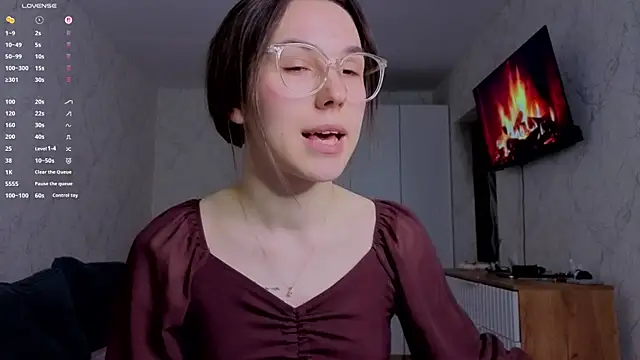 Czat XXX na żywo – Honey_Peachy