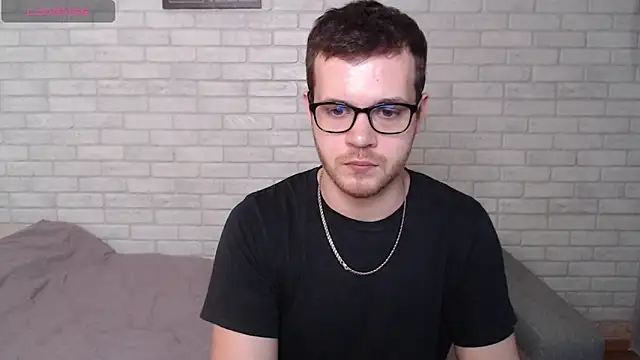 Alexxx_horny: απευθείας συνομιλία ΧΧΧ