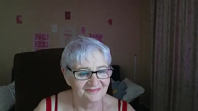 Chat XXX en directo de Sandra_Snowflake