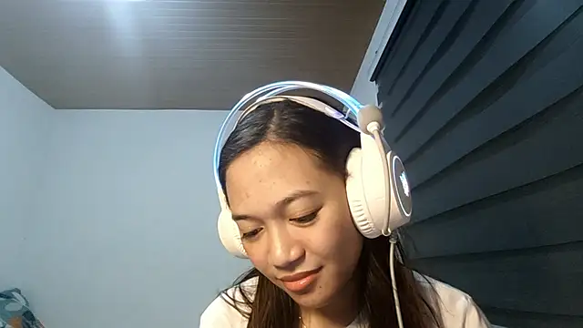 VincenzaHertler Pertunjukan Webcam