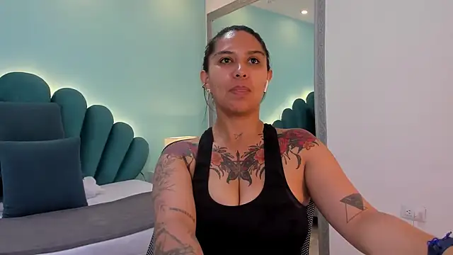 Chat XXX Live sharlott18