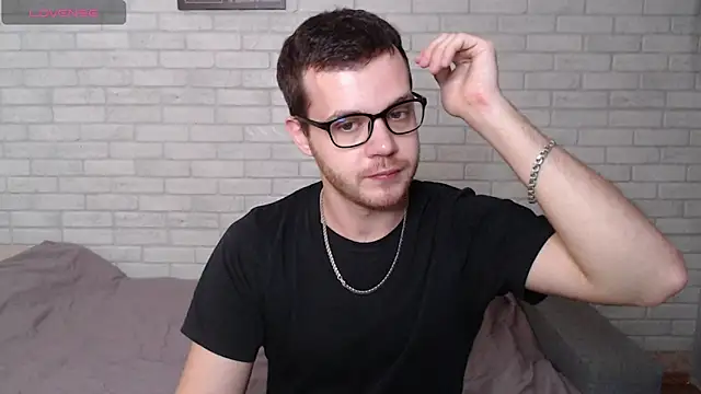 Alexxx_horny 在線直播表演