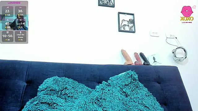 Bessie32 Adlı Modelin Canlı XXX Sohbeti