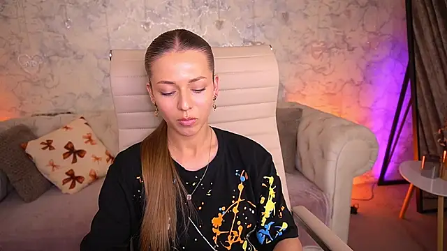 Webkamerová show DoveLovee