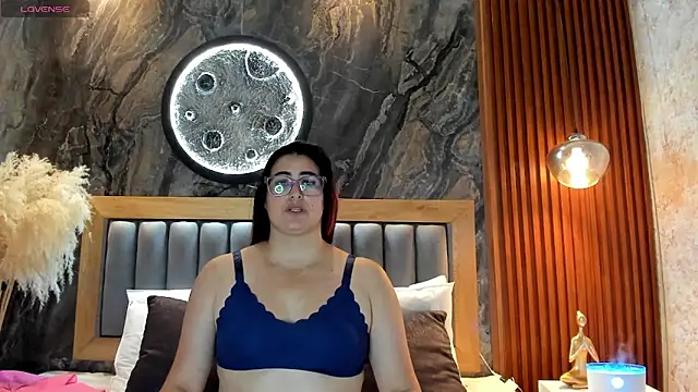 BellaPeers_: απευθείας συνομιλία ΧΧΧ