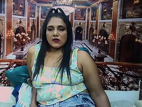 IndianSexyLady20 live XXX chat