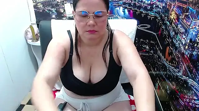 Czat XXX na żywo – tila_nastyy