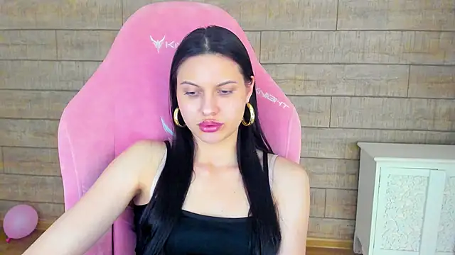 AliceVersal's Live XXX Chat