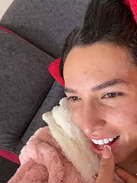 Czat XXX na żywo – Niky_777