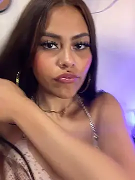 دردشة Cloe_pink1 الجنسية المباشرة