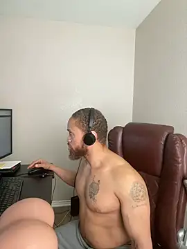 Czat XXX na żywo – Fathero1time