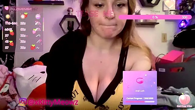 xKittyMeowz Live XXX-chat