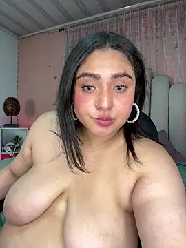 Živý XXX chat Selenee23