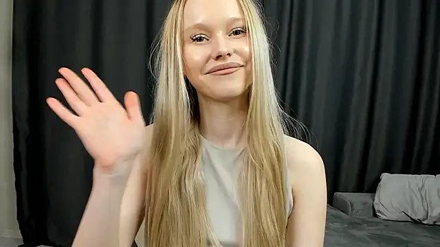 MadieTrajillo's Webcam Show
