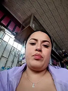 دردشة Lesly_10- الجنسية المباشرة