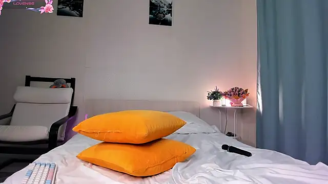Chloeee4200's Live XXX Chat