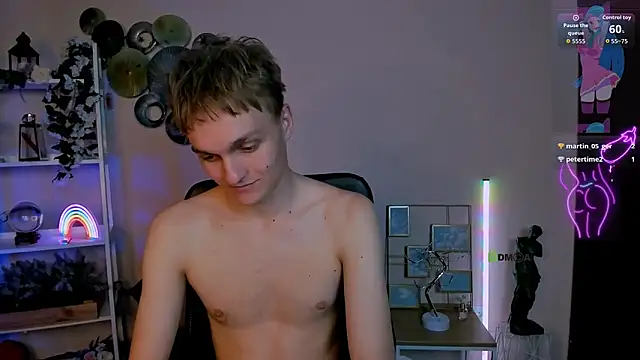 Pokazy przed kamerką – john_lik