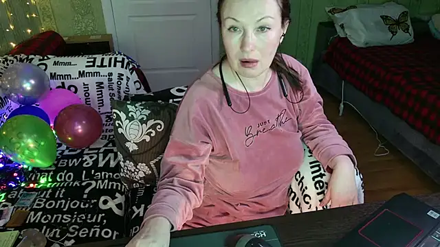 Živý XXX chat MarleneDietrich