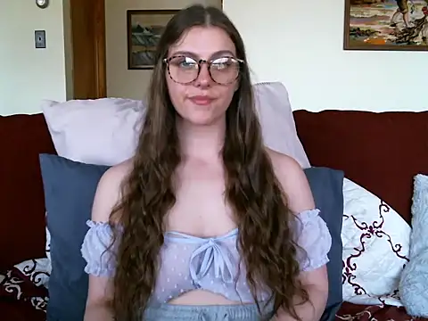 katie_kitten38 webkamerás műsora