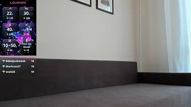 Polly_Skil élő XXX-chatje