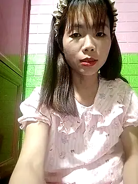 AmyLinee01 现场XXX聊天