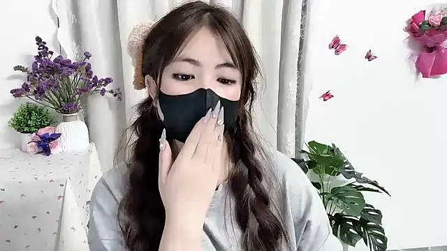Amelia-babee 即時 XXX 聊天