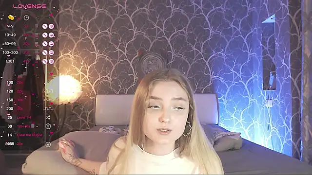 MiaMiaMeown Live XXX chat