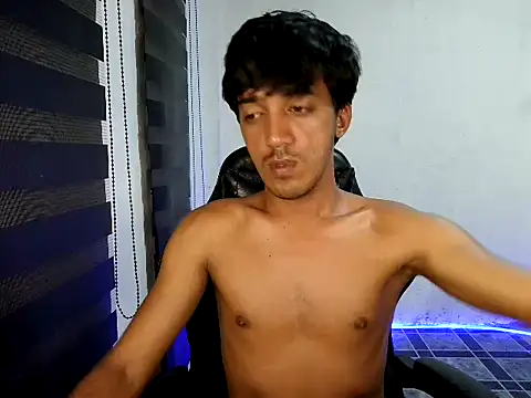 Czat XXX na żywo – RowyCam