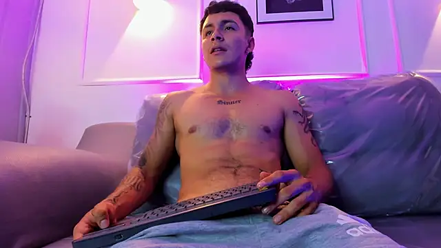 Leo_santoro 网络视讯表演