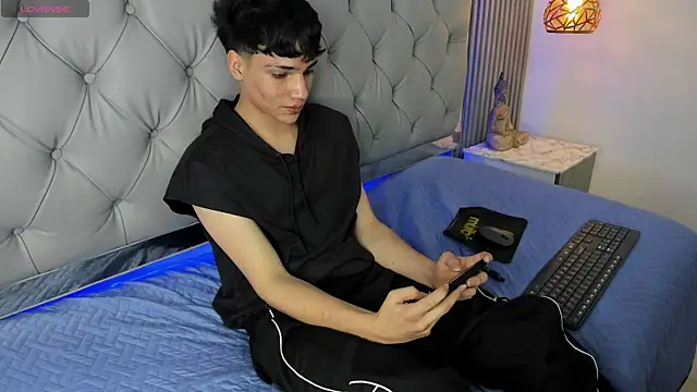 SamBlack_ – Live XXX-chat