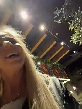 LisaMurr's Live XXX Chat