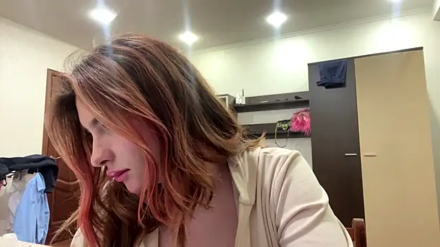Czat XXX na żywo – June_Kiss