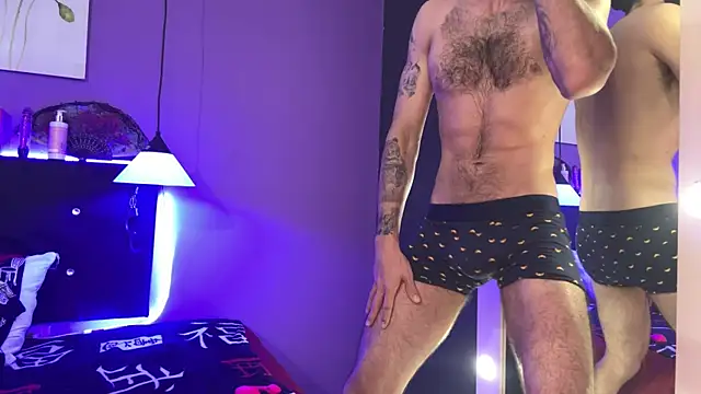 Karim_mansur webkamerás műsora