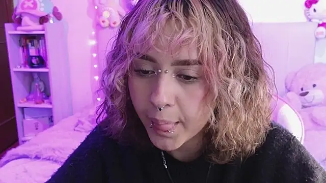 NekoWaifu's Live XXX Chat
