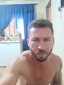 RobertoLuiz84 即時 XXX 聊天
