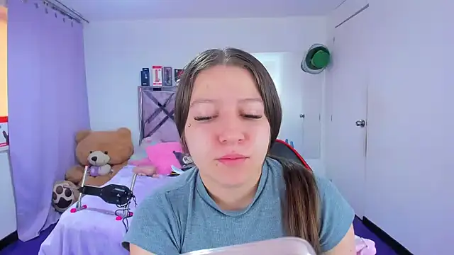 Luna_Analya: απευθείας συνομιλία ΧΧΧ