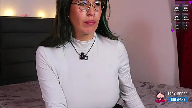 Chatroom XXX en direct de kathieandpovcock1
