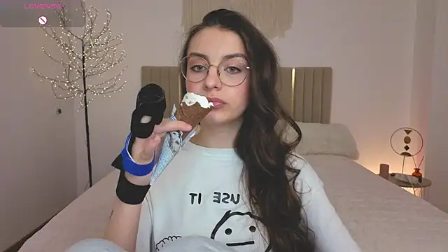 Živý XXX chat Real_cutie1