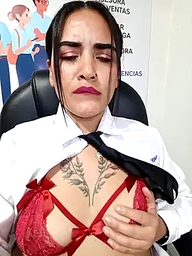 MAYE__13 Webcamshow