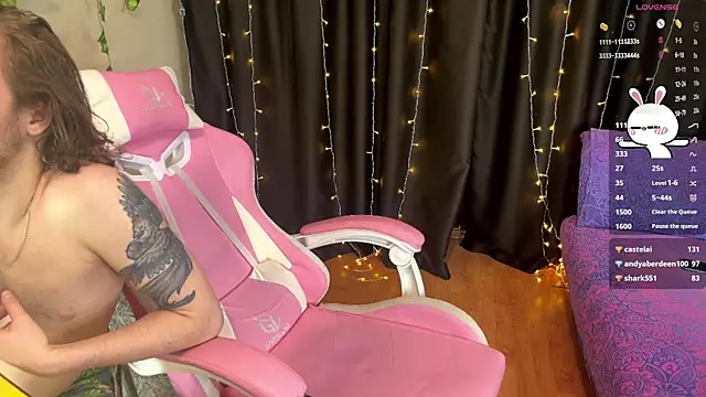 Lucetta Webcamshow