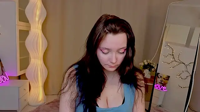 KaraNeagle's Live XXX Chat