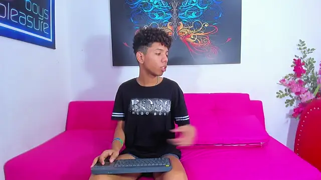 Spicy_guys webkamerás műsora