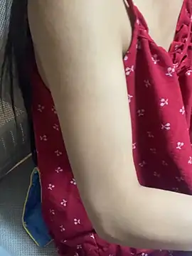 Mina048 现场XXX聊天