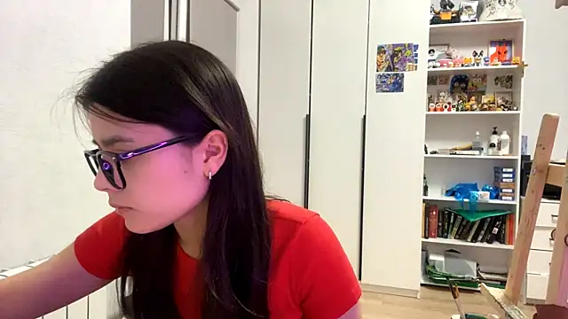 SaintMari Live XXX Chat
