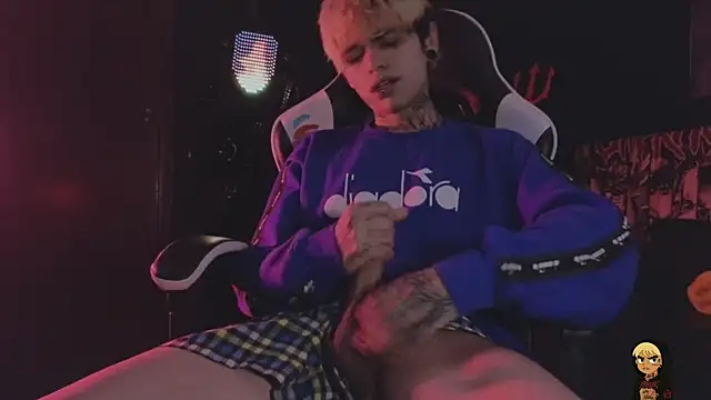 AcidMilo Webcam Show