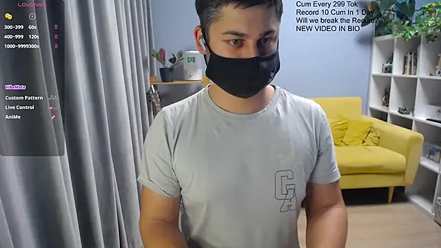 Tomguys: απευθείας συνομιλία ΧΧΧ